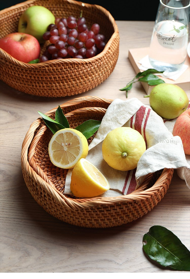 Handwoven Rattan Fruit Basket - Perfect for Snack and Miscellaneous Storage