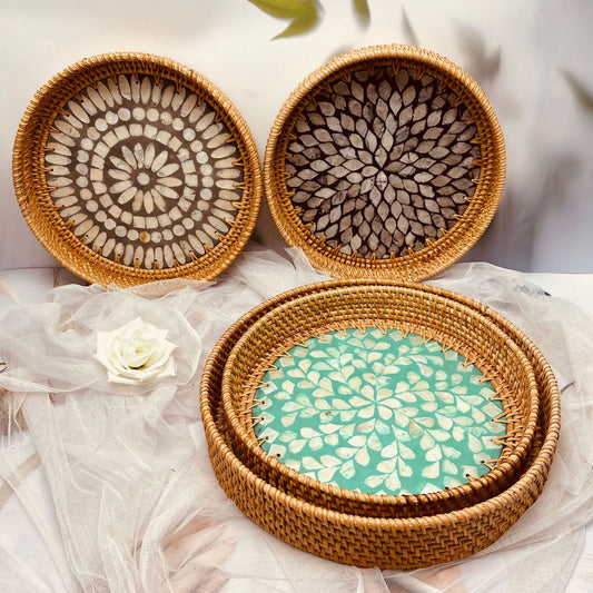 Handwoven Rattan Shell-Colored Round Basket - Luxury Home Storage for Living Room, Picnic, Fruit, Candy, and Dining Tray